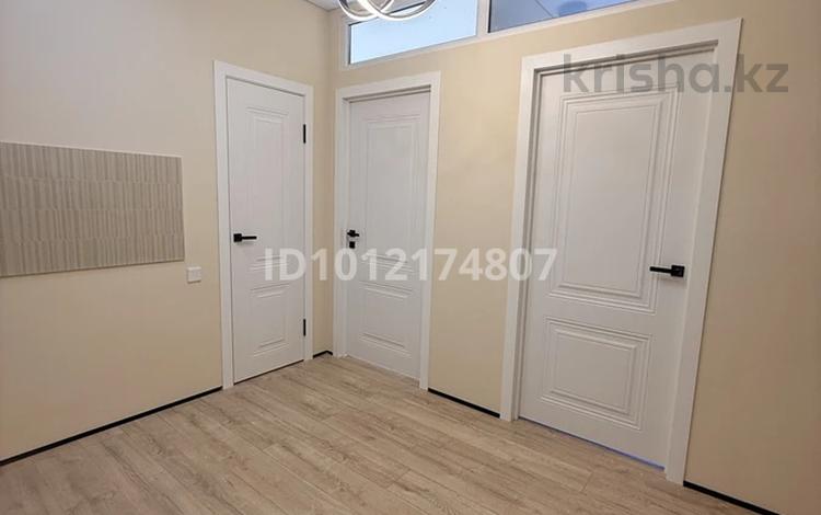 2-комнатная квартира · 34.2 м² · 2 этаж, ул. Бирлик 11 — 10 минут от Aport Mall west за 17.5 млн ₸ в Иргели — фото 11