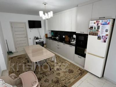 3-бөлмелі пәтер · 93.6 м² · 1/10 қабат, Шұғыла ш/а., бағасы: 44 млн ₸ в Алматы, Наурызбайский р-н