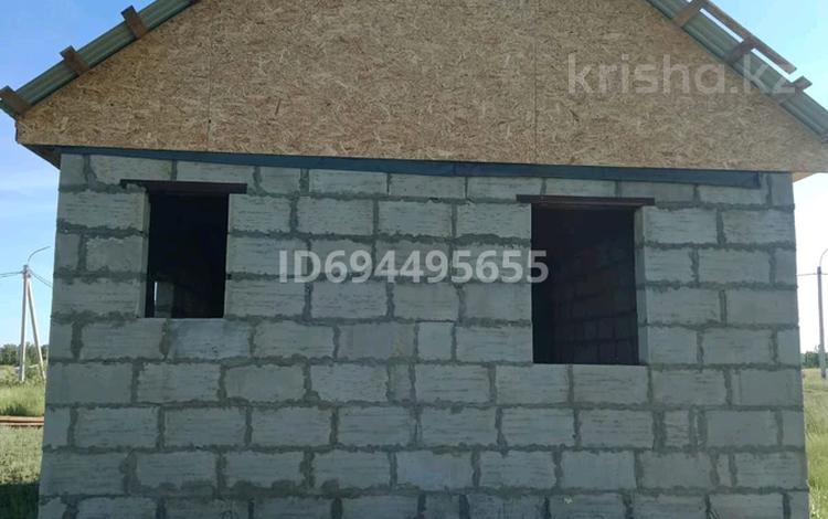Жеке үй · 2 бөлме · 30 м² · 10 сот., Мкр.Солнечный 15/2, бағасы: 3 млн ₸ в Петропавловске — фото 2