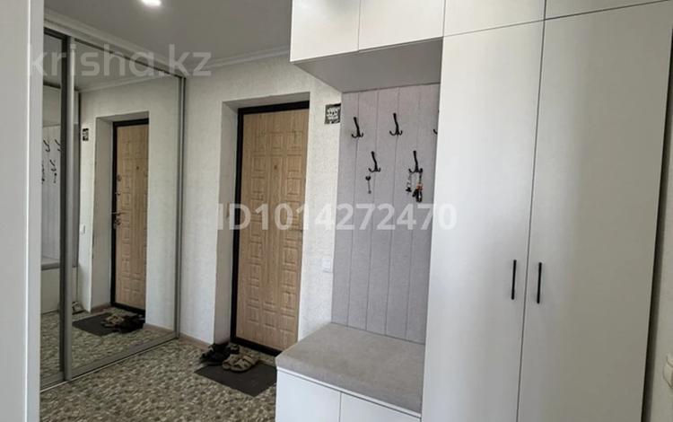 1-бөлмелі пәтер · 42.7 м² · 3/4 қабат, Мира 2/1, бағасы: 6 млн ₸ в  — фото 2