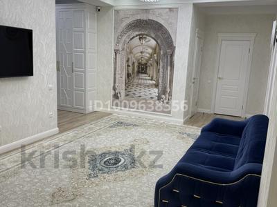 4-комнатная квартира · 150 м² · 6/15 этаж, 17-й мкр, ​17-й микрорайон 9/1 за 90 млн 〒 в Актау