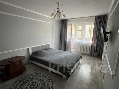 1-комнатная квартира · 31 м² · 2/5 этаж, мкр Юго-Восток, Строителей 15 — Муканова за 12 000 ₸ в Караганде, Казыбек би р-н
