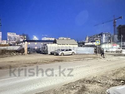 Часть дома · 3 комнаты · 120 м² · 9.6 сот., Ушкемпиров 2/1 — Бокейхана , Алея ГДЕ Арка Триумфальная за 200 млн ₸ в Астане, Есильский р-н