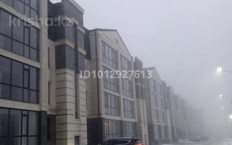3-бөлмелі пәтер · 95 м² · 1/4 қабат, мкр Юго-Восток, Алтын Арка 18, бағасы: 37.5 млн ₸ в Караганде, Казыбек би р-н — фото 2