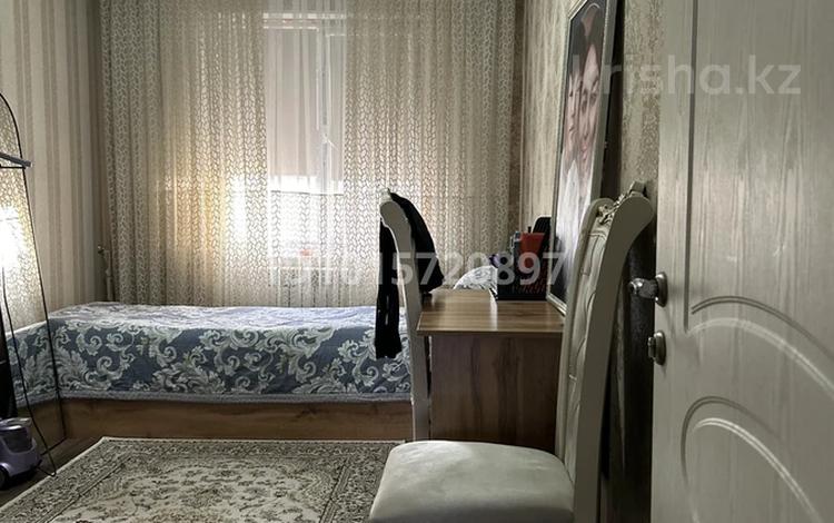 3-комнатная квартира · 62 м² · 5/5 этаж, 11-й микрорайон 116а за 300 000 ₸ в Шымкенте, Енбекшинский р-н — фото 2