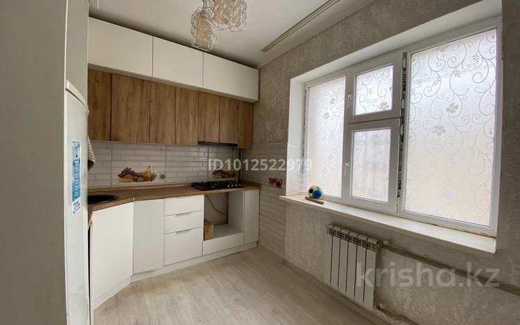 1-бөлмелі пәтер · 36 м² · 6/6 қабат, 32В мкр 7, бағасы: 11.5 млн ₸ в Актау — фото 2