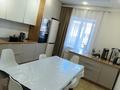 Дом · 4 комнаты · 280 м², Горка Дружбы 74 за 150 000 ₸ в Темиртау — фото 12