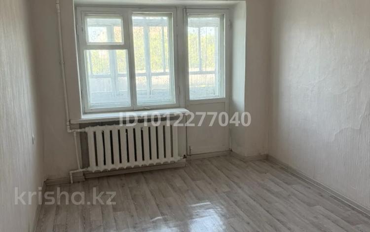 2-бөлмелі пәтер · 41 м² · 2/5 қабат, ул. Олега Тищенко 3, бағасы: 6.5 млн ₸ в Темиртау — фото 2