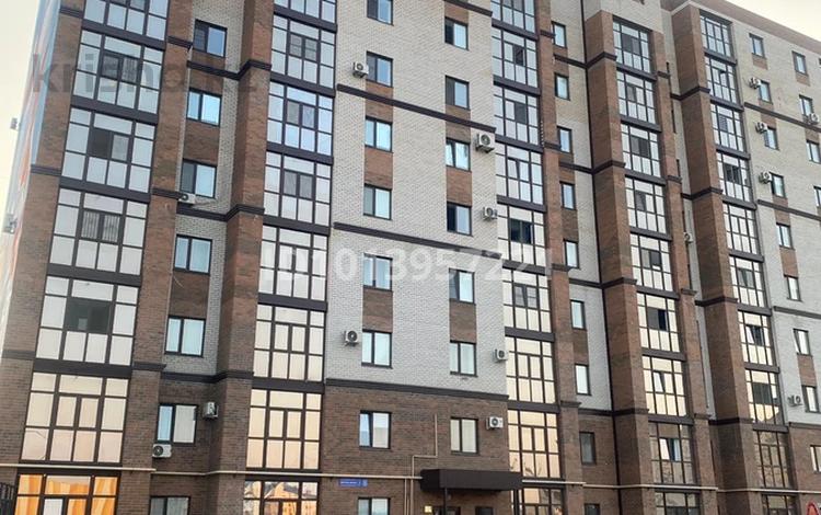 1-комнатная квартира · 45.6 м² · 10/10 этаж, мкр. Алтын орда, Мустафы Шокая 2 за 17.9 млн ₸ в Актобе — фото 2