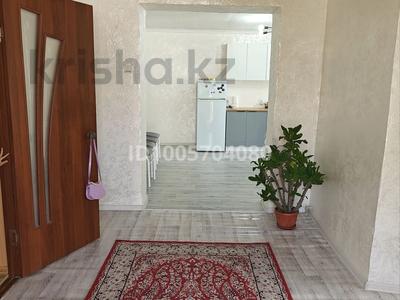 Отдельный дом · 4 комнаты · 100 м² · 8 сот., Нургазина 5 за 17 млн 〒 в Шелек