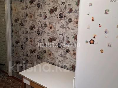2-комнатная квартира · 45 м² · 3/5 этаж, Майкудук, Майкудук, 14й микрорайон 4а за 120 000 ₸ в Караганде, Алихана Бокейханова р-н