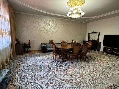 Отдельный дом · 8 комнат · 400 м² · 8 сот., мкр Алгабас 126 — Фариза Онгарсынова за 330 млн ₸ в Алматы, Алатауский р-н