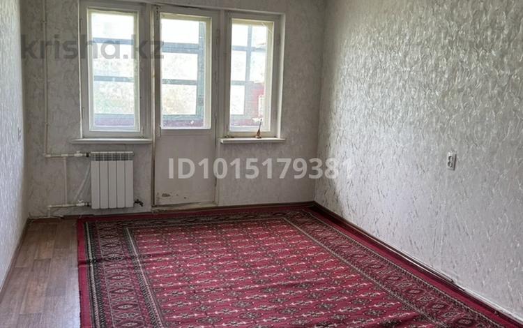 2-бөлмелі пәтер · 45 м² · 2/5 қабат, Чокан Валиханова 3, бағасы: 8.5 млн ₸ в Темиртау — фото 2