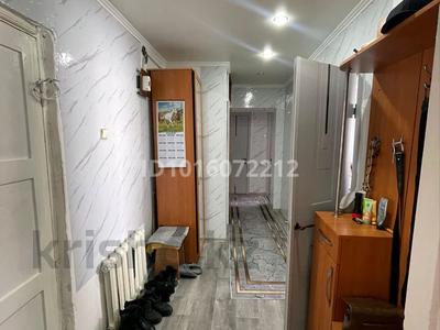 2-бөлмелі пәтер · 55 м² · 1/2 қабат, Холодный ключ, Цветочная 1, бағасы: 8 млн ₸ в Семее