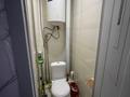 2-бөлмелі пәтер · 55 м² · 1/2 қабат, Холодный ключ, Цветочная 1, бағасы: 8 млн ₸ в Семее — фото 6
