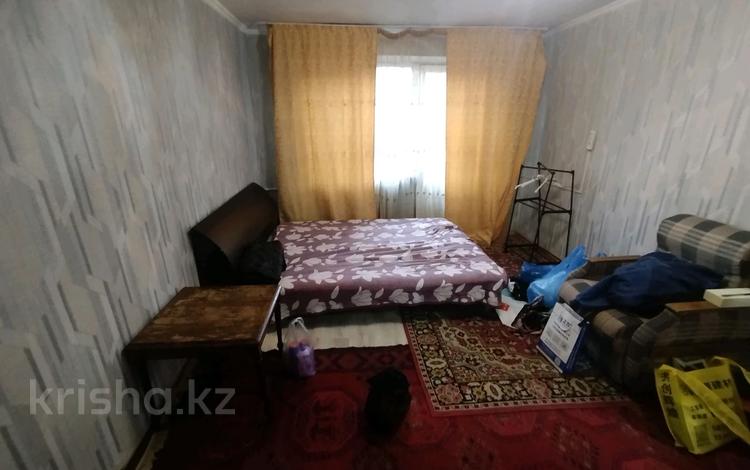 1-бөлмелі пәтер · 31 м² · 4/4 қабат, Шевченко 138 — Красной шапочки, бағасы: 100 000 ₸ в Талдыкоргане — фото 2