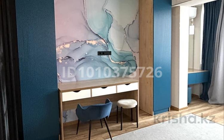 1-бөлмелі пәтер · 46 м² · 8/9 қабат, мкр Аксай-5 25 — Момышулы- Маргулана, бағасы: 300 000 ₸ в Алматы, Ауэзовский р-н — фото 2