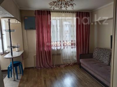 2-бөлмелі пәтер · 45 м² · 5/5 қабат, Алмагүл ш/а., Жарокова — ул Дунаевского, бағасы: 300 000 ₸ в Алматы, Бостандыкский р-н