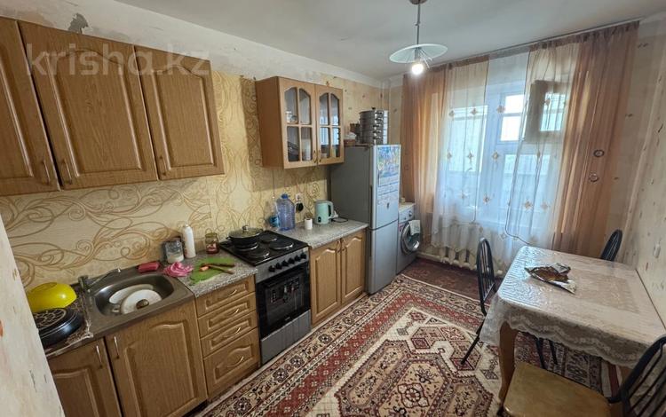 1-комнатная квартира · 37.5 м² · 8/13 этаж, 7 микр 13 за 15.3 млн ₸ в Костанае — фото 2