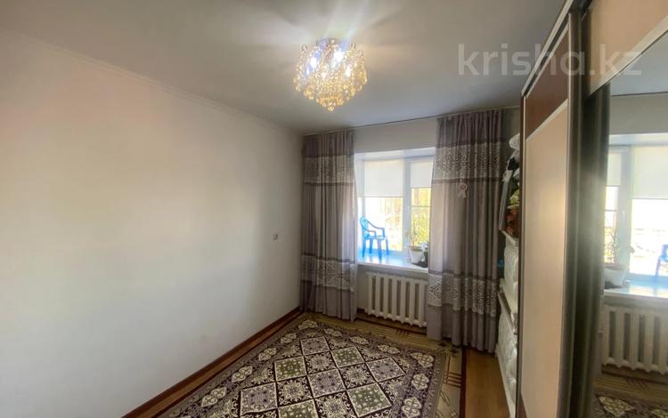 3-комнатная квартира, 60 м², 4/6 этаж, мкр 12 за 18.5 млн 〒 в Актобе, мкр 12 — фото 12