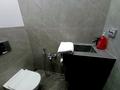 3-комнатная квартира · 115 м² · 5/7 этаж, мкр Каспий, Крупская 26 за 25 000 ₸ в Атырау — фото 10