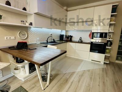 3-комнатная квартира · 80 м² · 6/17 этаж, Айманова за 76.5 млн 〒 в Алматы, Бостандыкский р-н