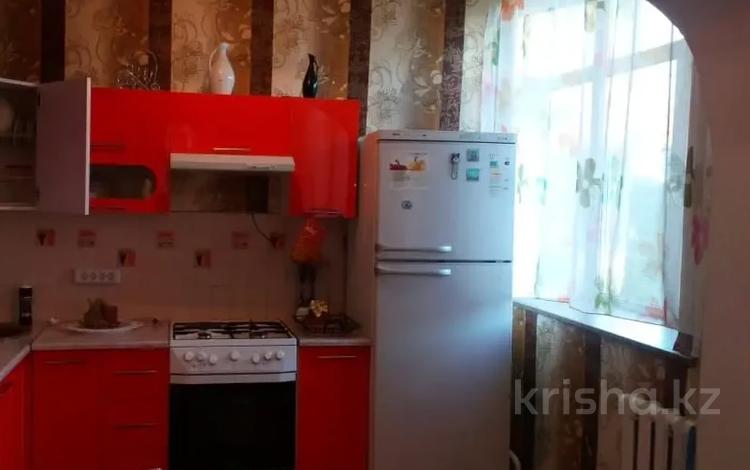 2-бөлмелі пәтер · 49.4 м² · 2/2 қабат, Темиржолшылар 89, бағасы: 12.5 млн ₸ в Усть-Каменогорске — фото 2