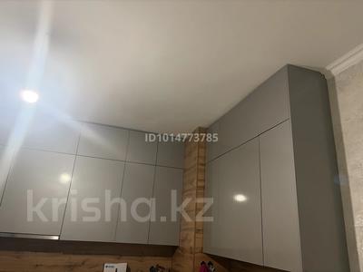 3-комнатная квартира · 80.5 м² · 7/9 этаж, Майкудук, Белинский 1/1 за 28 млн ₸ в Караганде, Алихана Бокейханова р-н