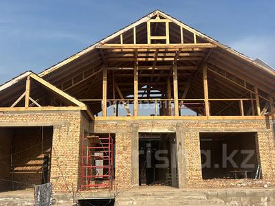 Жеке үй · 11 бөлме · 360 м² · 6 жүзд., Мәңгілік ел 16 — Бактың бойы(жанель шағын ауданы), бағасы: 60 млн ₸ в Талгаре