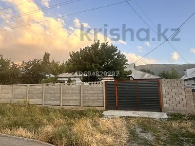 Отдельный дом · 4 комнаты · 100 м² · 20 сот., Абай 74 — Бас көше/главная улица за 14 млн ₸ в Жабаглы