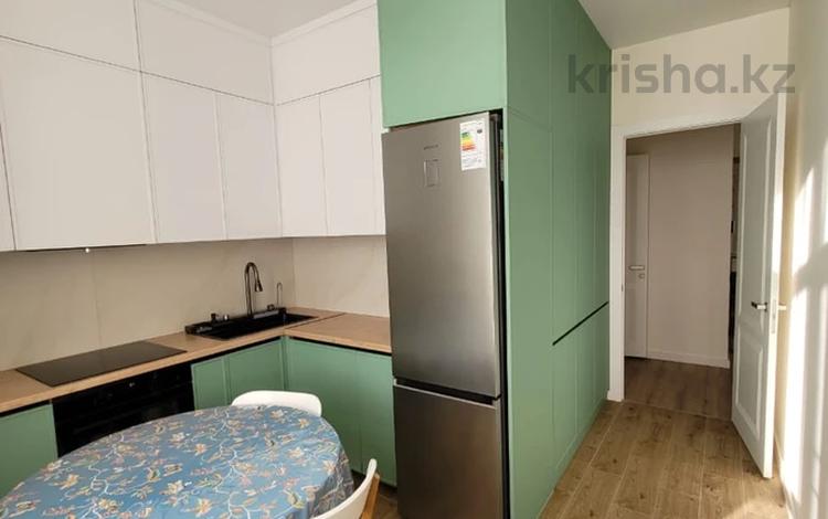 3-бөлмелі пәтер · 90 м² · 16/17 қабат, Туран 52/5, 52/6, 52/7, бағасы: 500 000 ₸ в Астане, Есильский р-н — фото 2