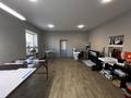 Офисы, магазины и бутики, склады, общепит · 880 м² за 282 млн ₸ в Караганде, Казыбек би р-н — фото 10
