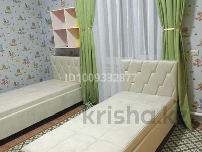 Жеке үй · 12 бөлме · 360 м², Кирбаева 12, бағасы: 1.5 млн ₸ в Шу