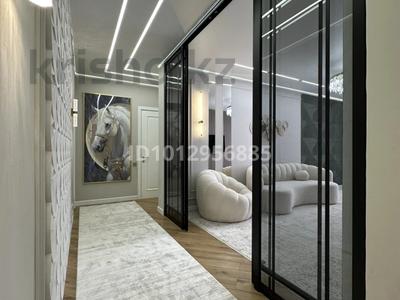 3-бөлмелі пәтер · 100 м² · 8/9 қабат, Ахмет Байтурсынулы 6, бағасы: ~ 70.6 млн ₸ в Астане, Алматы р-н