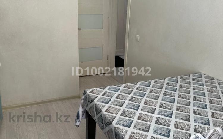 3-комнатная квартира · 64 м² · 5/9 этаж, мкр Кунаева 25 за 27 млн 〒 в Уральске — фото 2
