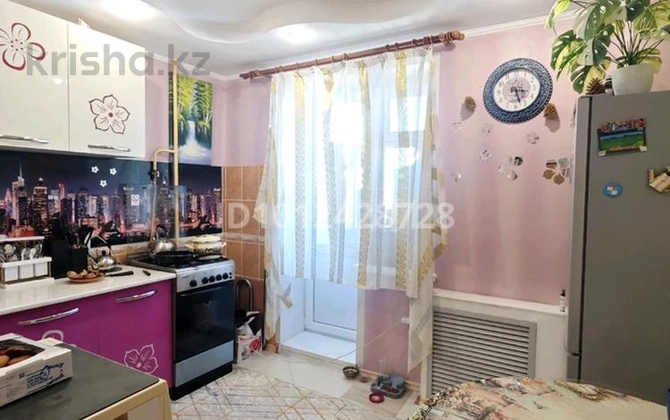 1-бөлмелі пәтер · 29 м² · 8/9 қабат, мкр Омега, Есенжанова 20, бағасы: 9.2 млн ₸ в Уральске — фото 2