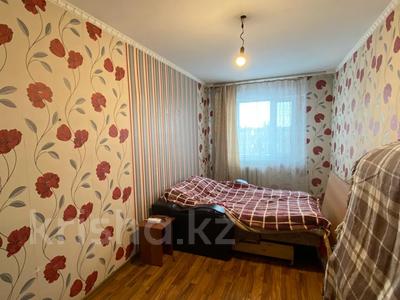 2-комнатная квартира · 44.4 м² · 5/5 этаж, Майкудук, 15й микрорайон за 8 млн 〒 в Караганде, Алихана Бокейханова р-н