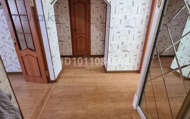 3-бөлмелі пәтер · 63.2 м² · 2/5 қабат, Мкр Шұғыла — Угол ул. Бокейхана, ул. М Шокай, бағасы: 18.7 млн ₸ в  — фото 2