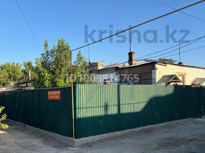 Отдельный дом · 2 комнаты · 36.6 м² · 2 сот., Пошанов 6/9 — Пересечение Тауке хана, поблизости с жд вокзалом за 6 млн 〒 в Туркестане