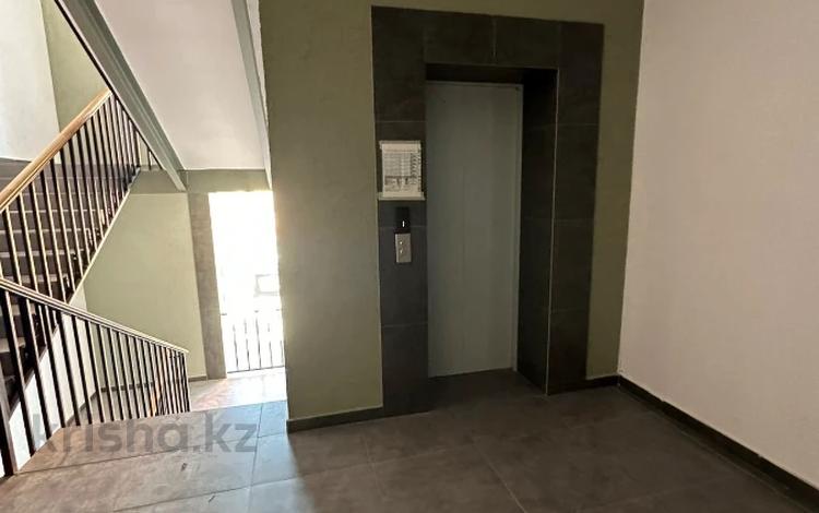 2-комнатная квартира · 70.7 м² · 4/5 этаж, мкр. Алтын орда за 25 млн ₸ в Актобе — фото 2