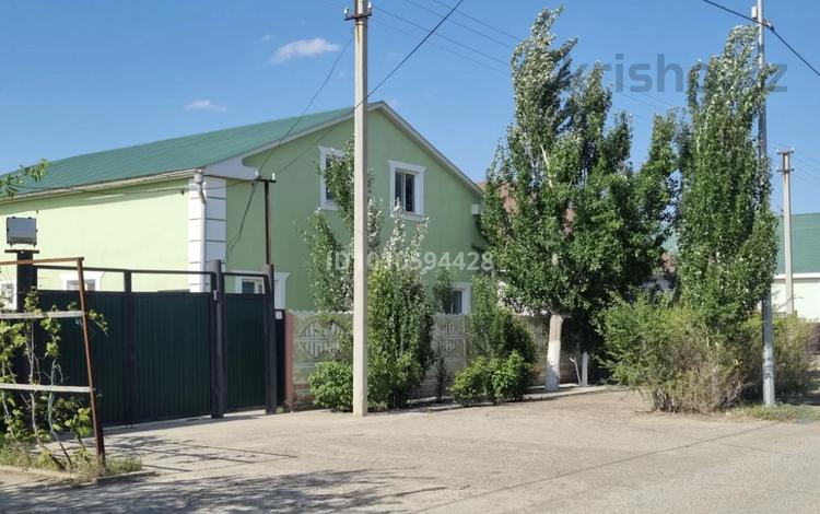 Отдельный дом · 5 комнат · 150 м² · 10 сот., мкр Атырау, Бекарыс 33 за 600 000 ₸ — фото 2