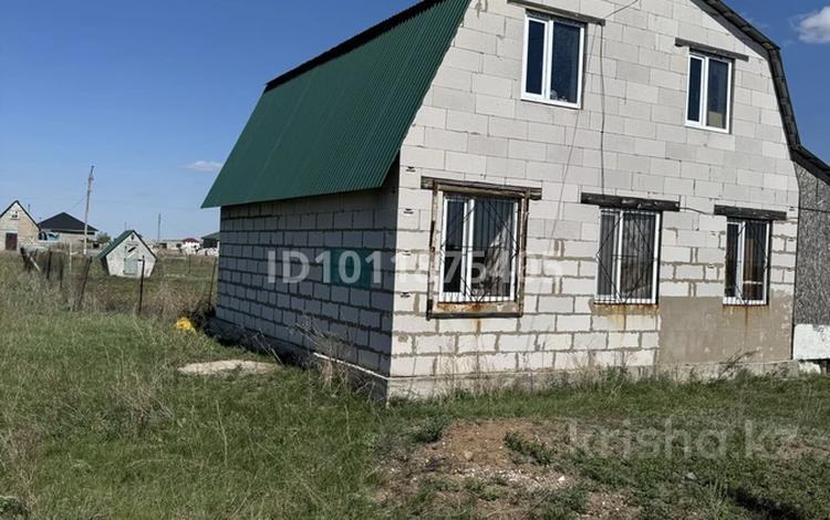 Жеке үй · 4 бөлме · 100 м² · 8 жүзд., Садовая 343, бағасы: 16 млн ₸ в Астане, р-н Байконур — фото 2