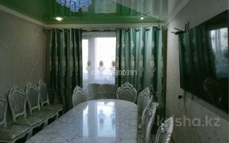 2-комнатная квартира · 48 м² · 4/5 этаж, 2 микрорайон 30 за 8.5 млн ₸ в Абай — фото 2
