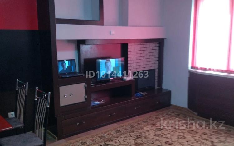 2-комнатная квартира · 108 м², мкр Шугыла, Жуалы 1 за 220 000 ₸ в Алматы, Наурызбайский р-н — фото 2