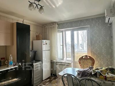 2-бөлмелі пәтер · 50 м² · 4/5 қабат, мкр Мамыр-7 6, бағасы: 38 млн ₸ в Алматы, Ауэзовский р-н