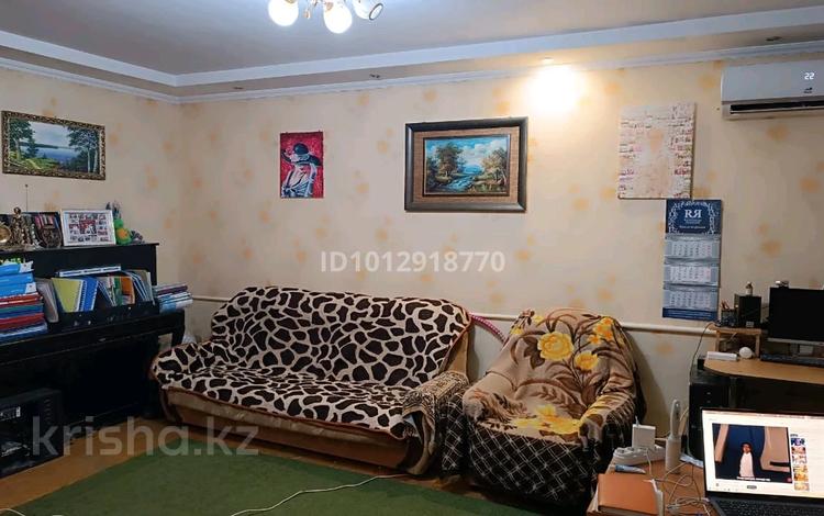 Жеке үй · 4 бөлме · 80 м² · , Конституции 11/2, бағасы: 11 млн ₸ в  — фото 2