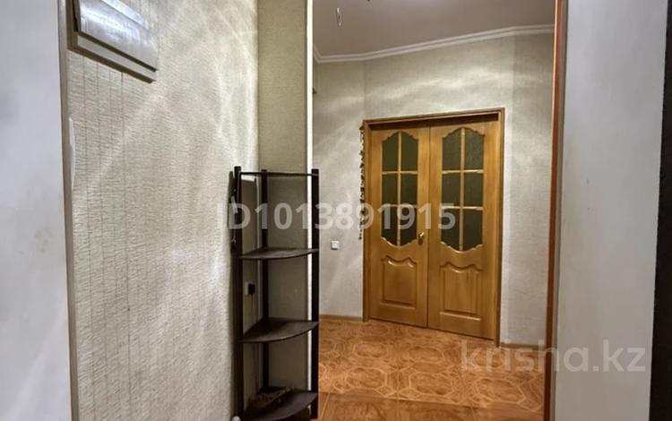 3-бөлмелі пәтер · 70.8 м² · 1/5 қабат, Курмангазы 1, бағасы: 27 млн ₸ в Атырау — фото 2