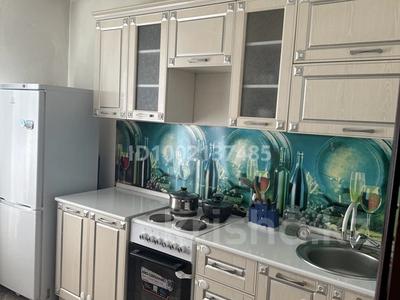 2-комнатная квартира · 52 м² · 2/10 этаж, Глинки 18а 18А — Глинки за 1 000 〒 в Семее