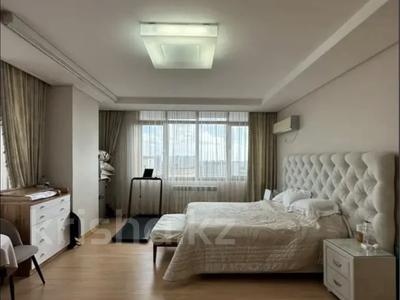 3-комнатная квартира · 138.3 м² · 26/33 этаж, Кошкарбаева 2 за 85 млн ₸ в Астане, Сарайшык р-н