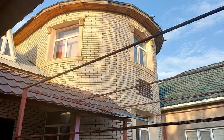 Жеке үй · 6 бөлме · 200 м² · 8 жүзд., Ынтымак б/н, бағасы: 45 млн ₸ в Шымкенте — фото 2